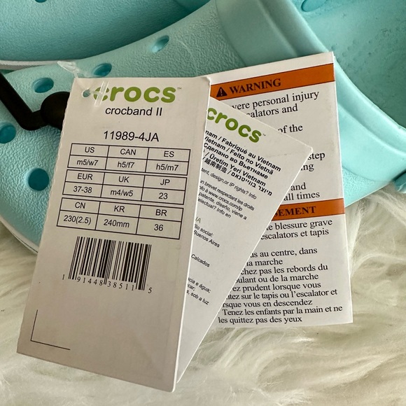 NEW CROCS UNISEX ADULT CROCBAND CLOG IN ICE BLUE SIZE 7W / 5M - Picture 5 of 6